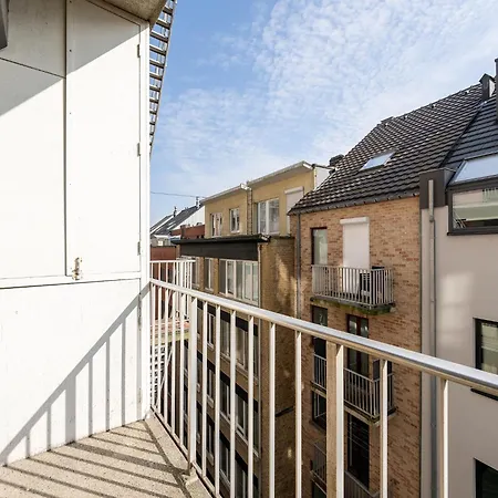 Sunny Seaside With Garage Apartment Blankenberge