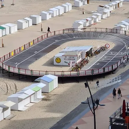 Sunny Seaside With Garage * Blankenberge