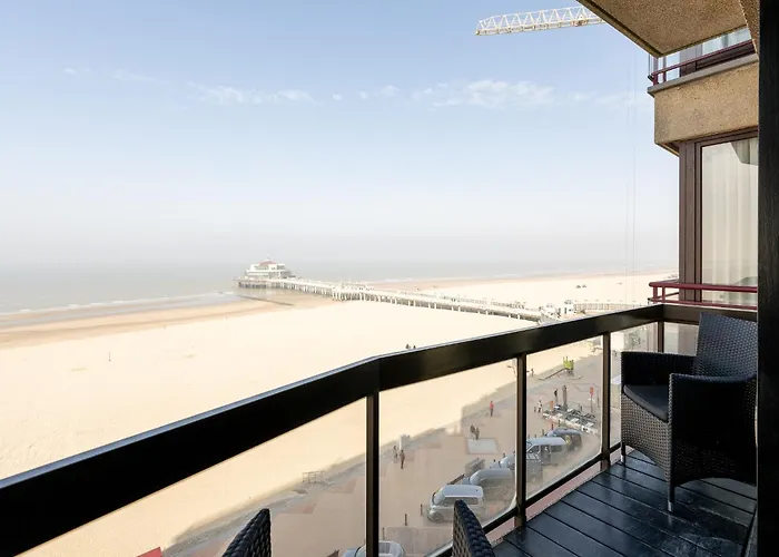 Apartment In With Sea View Blankenberge