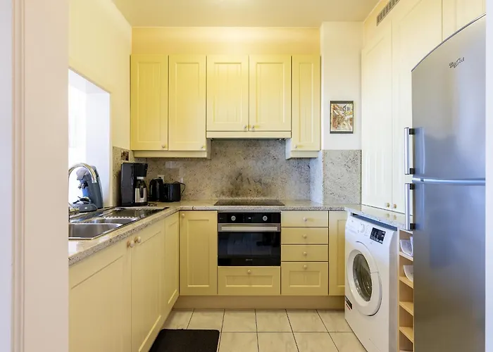 Apartment In With Sea View *